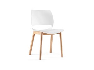 visitor chair with 4 timber legs