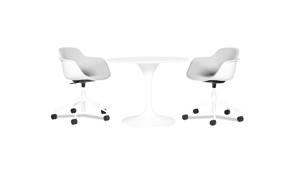 White AMORE Round table with chairs