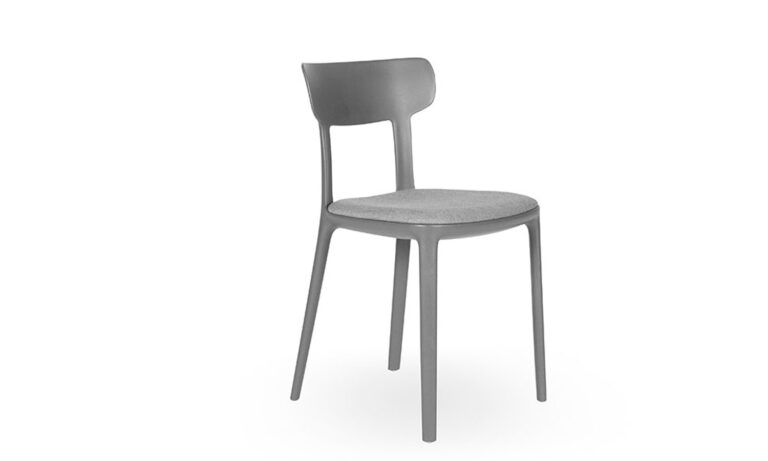 3/4 Front of Grey CANOVA Visitors & Training Chair