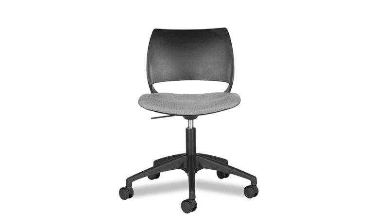 Front of RIO Swivel Visitors & Training Chair