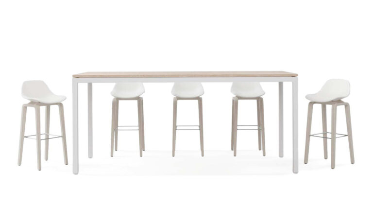 Front facing Icon Collaboration table white base with seats