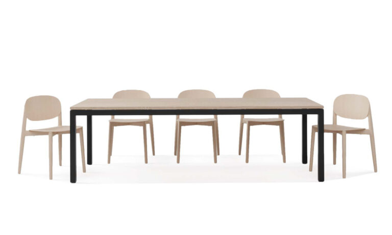 Front facing Icon Collaboration table white base with seats