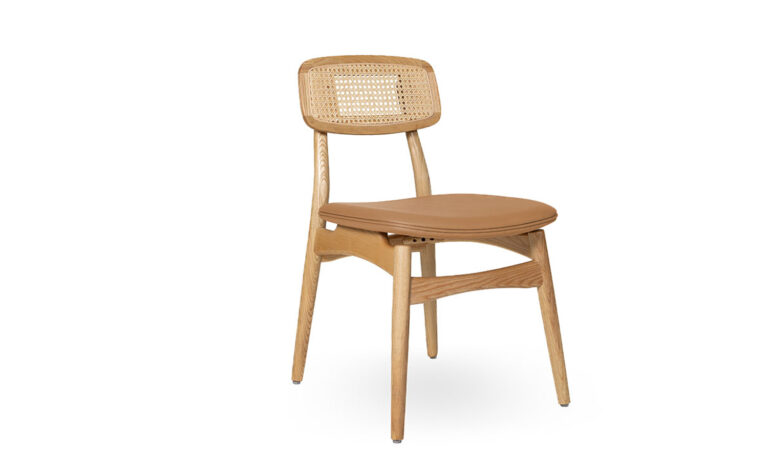 3/4 Front of FINN Visitors & Training Chair