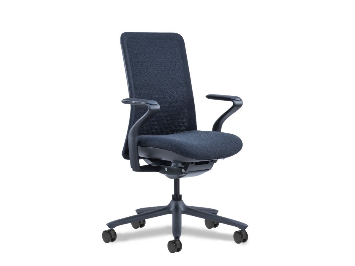 Black Poly task seat facing 3/4 to the right