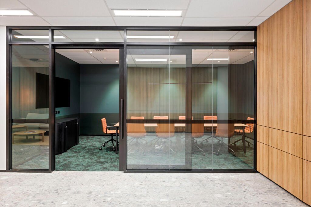 icf workstations home page featured image (1) belnic project 1 Infinity Commercial Furniture